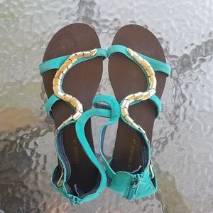 Womens size 8 Gold and aqua flat sandals